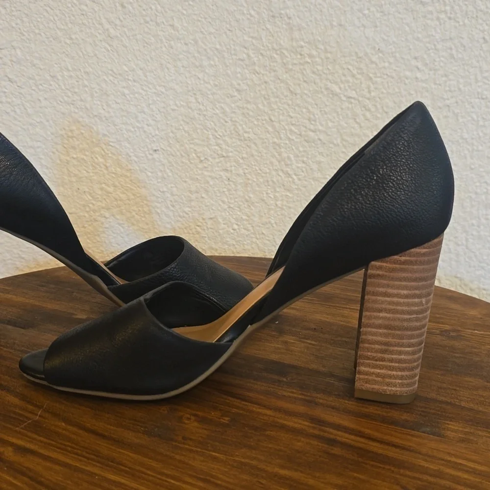 Franco Sarto|Black Pebbled Leather HIGH Block Heel Peep Toe Shoes Sz.7.5